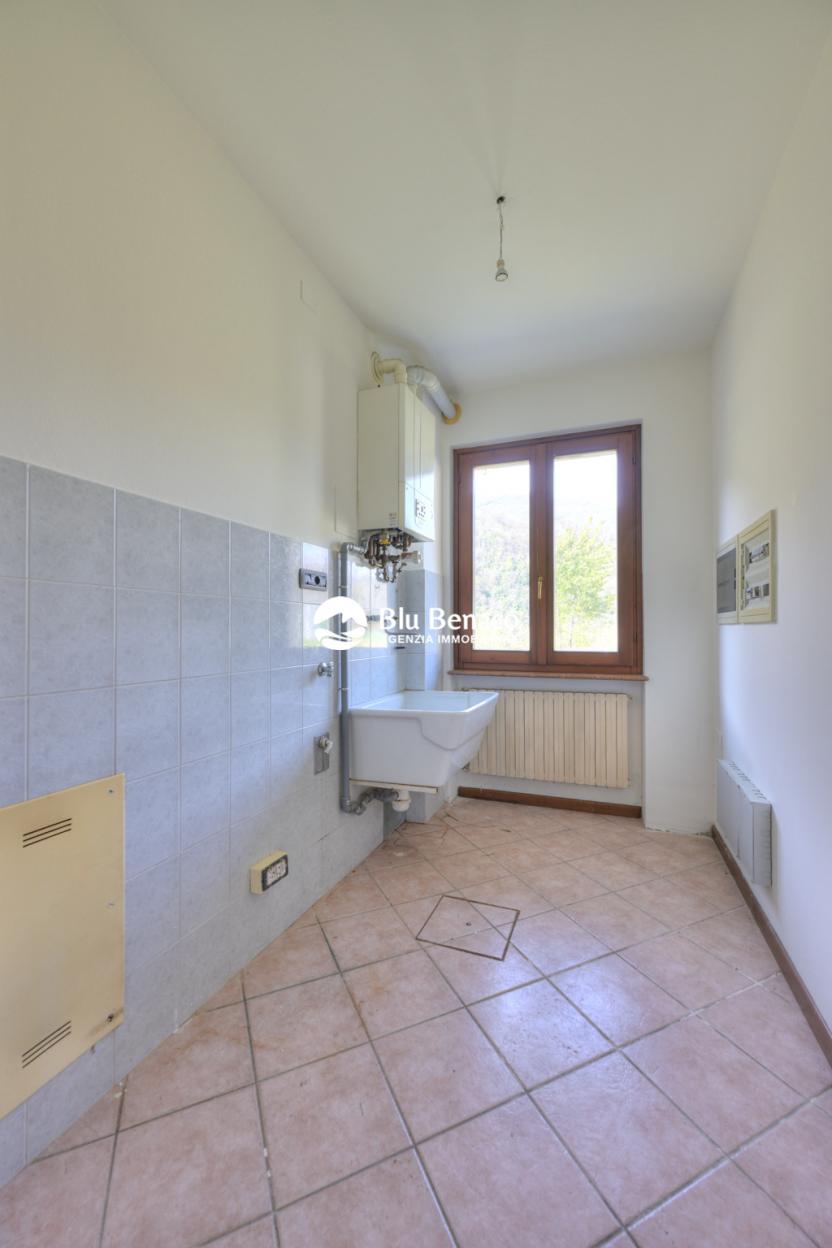 villa indipendente, in vendita roè volciano