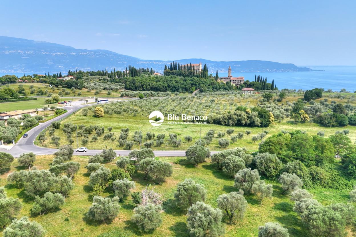 Villetta di testa in vendita a Gaino