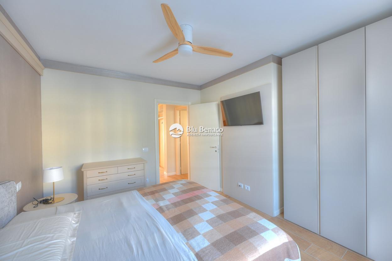 Three-room apartment for sale in Maderno