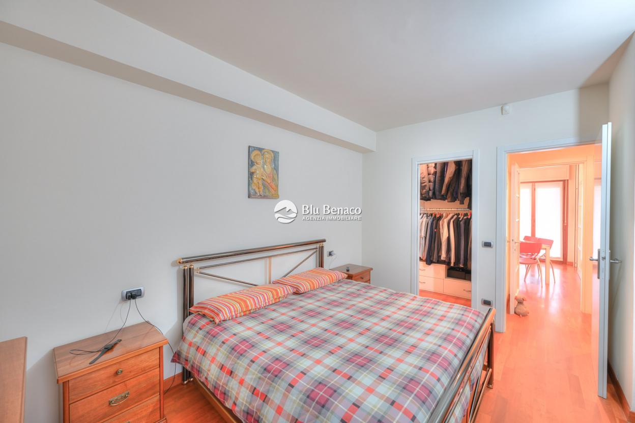 Lovely four-room apartment for sale in Toscolano 