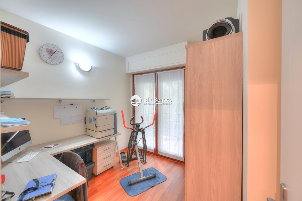 Lovely four-room apartment for sale in Toscolano 