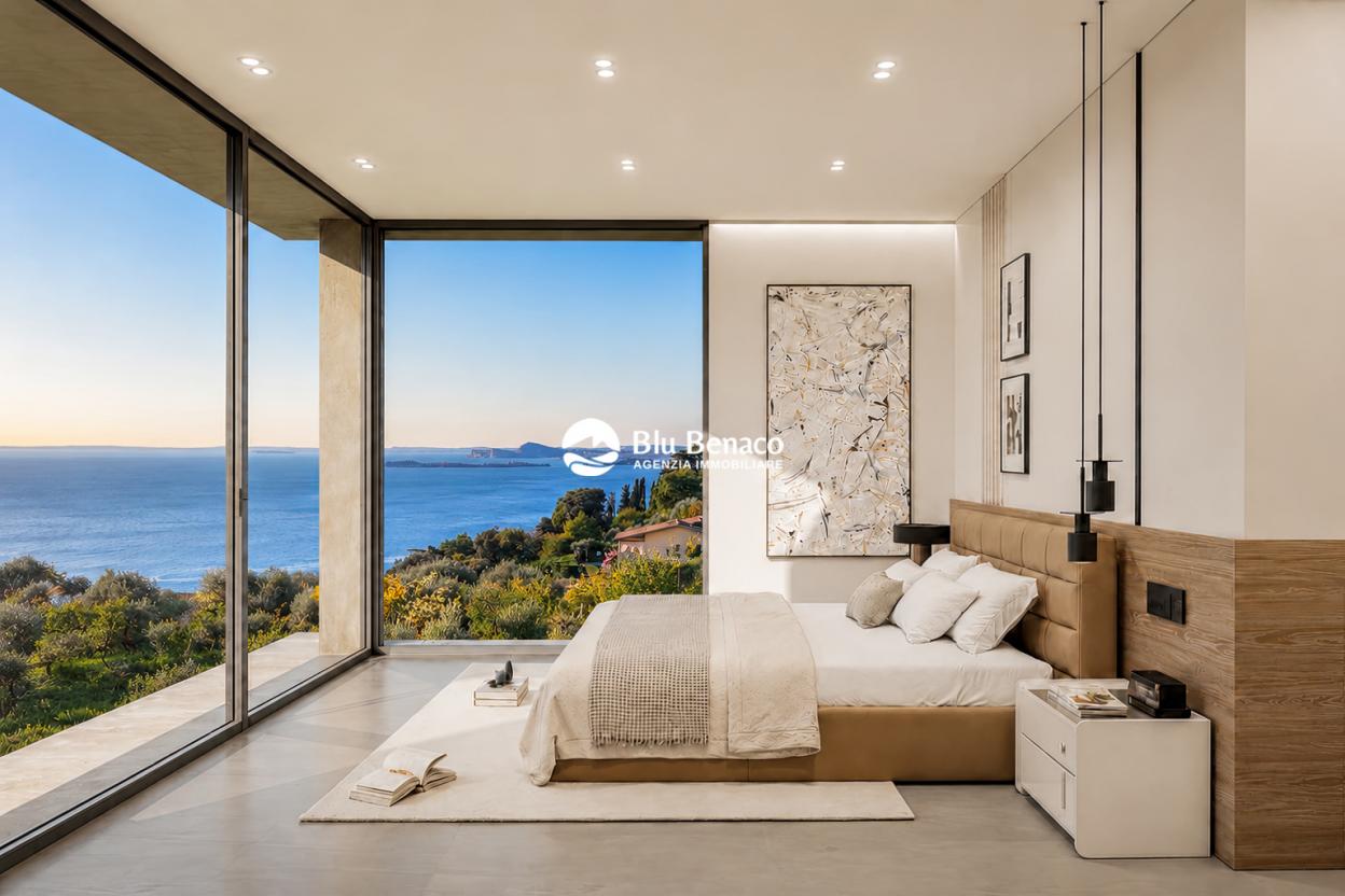 Nuova villa in costruzione a Montemaderno