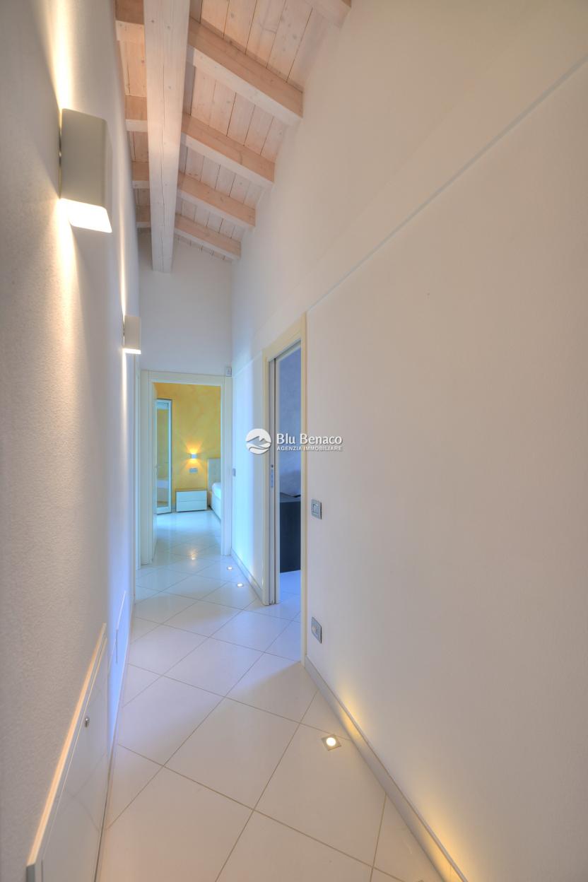 Villa zu verkaufen in Polpenazze del Garda