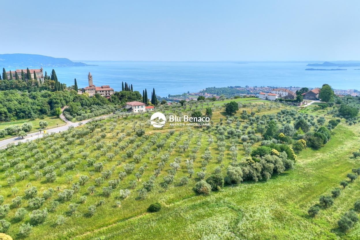 Villetta di testa in vendita a Gaino