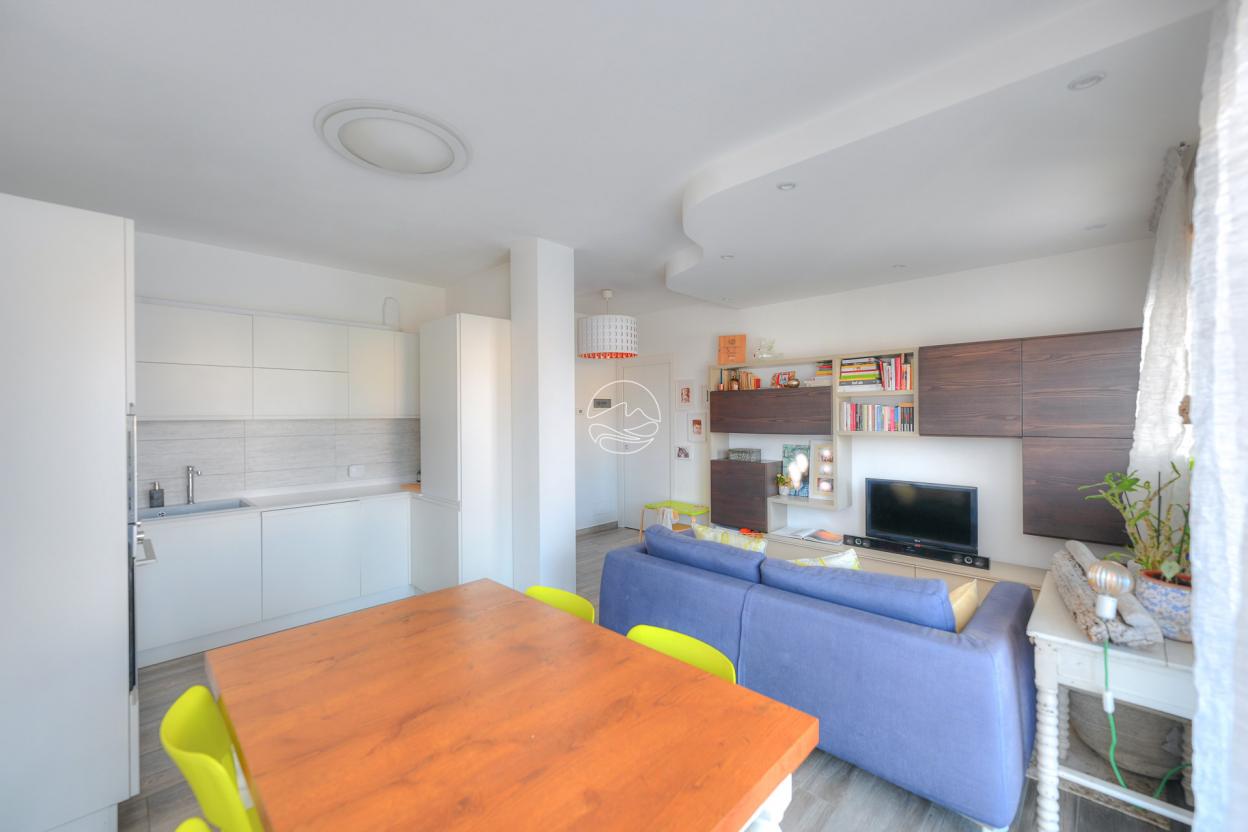 Dreizimmerwohnung zum Verkauf in Maderno