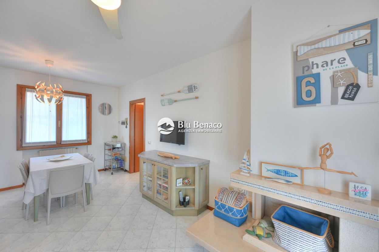 Two-room apartment for sale in Toscolano