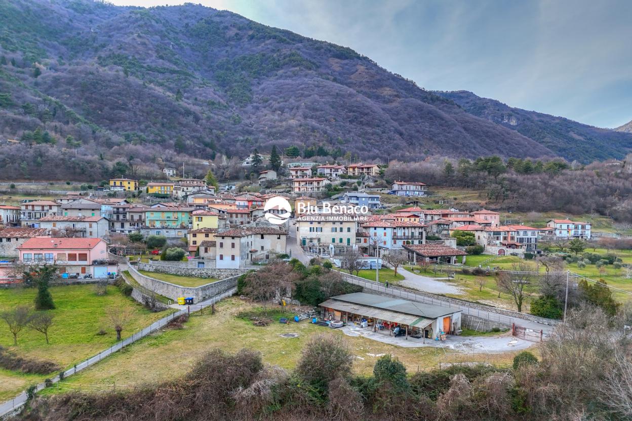 terreno edificabile con magazzino, in vendita Tignale 