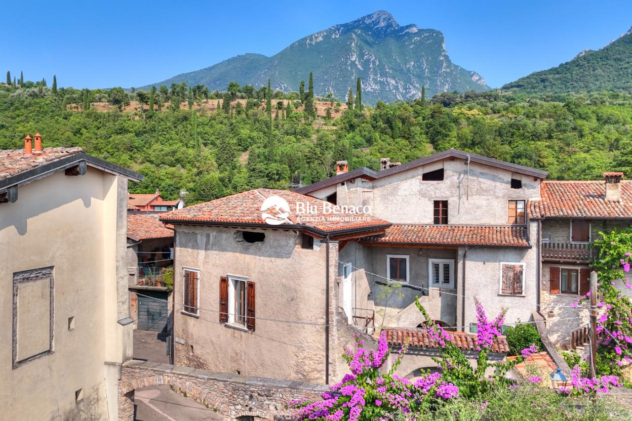 Casale in vendita a Cecina