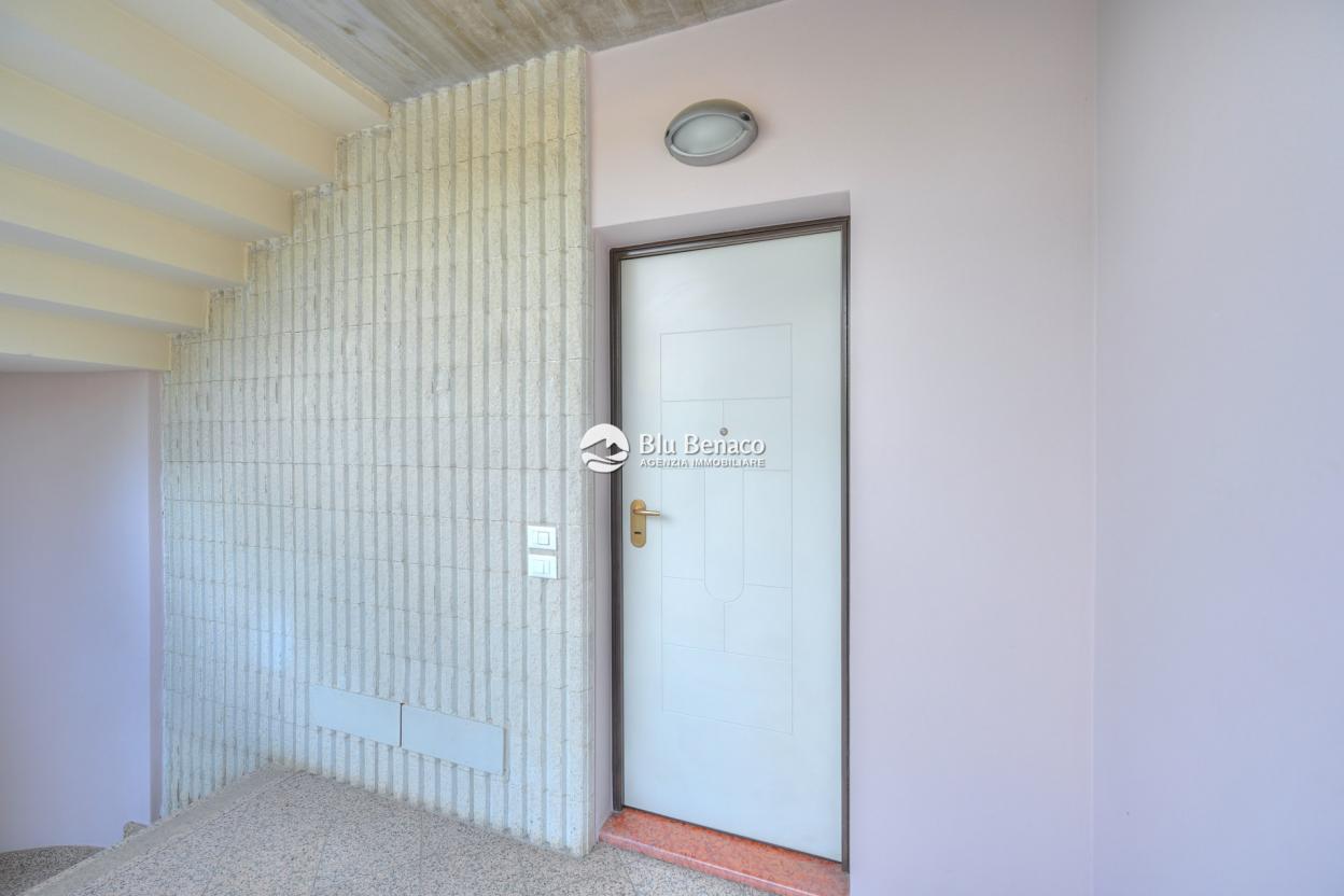 Three-room apartment for sale in Toscolano