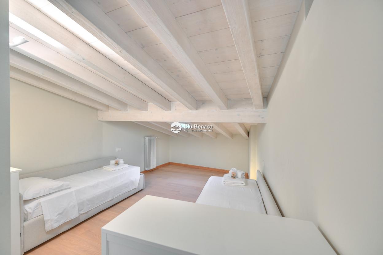 Penthouse zu verkaufen in Maderno