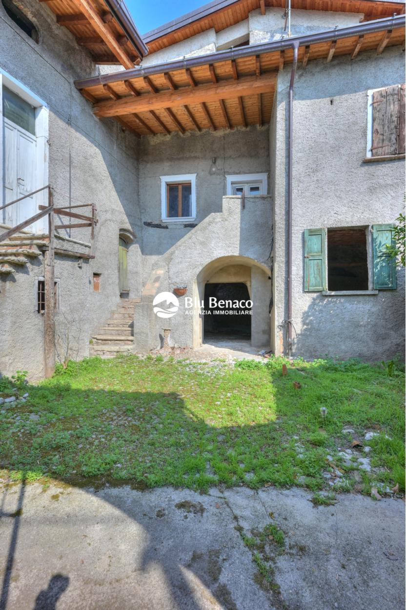 Casale in vendita a Cecina