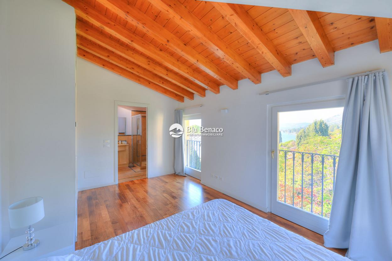 Attic for sale in Fasano