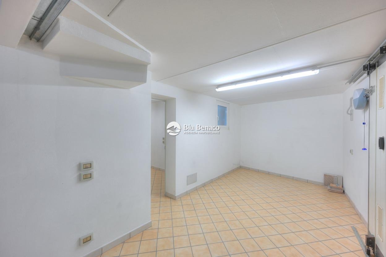 Three-room apartment for sale in Toscolano