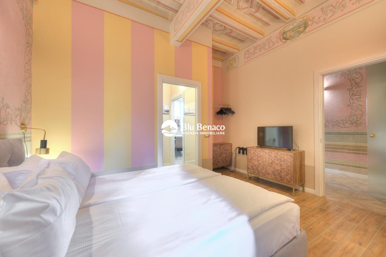 Bilocale storico in vendita a Toscolano