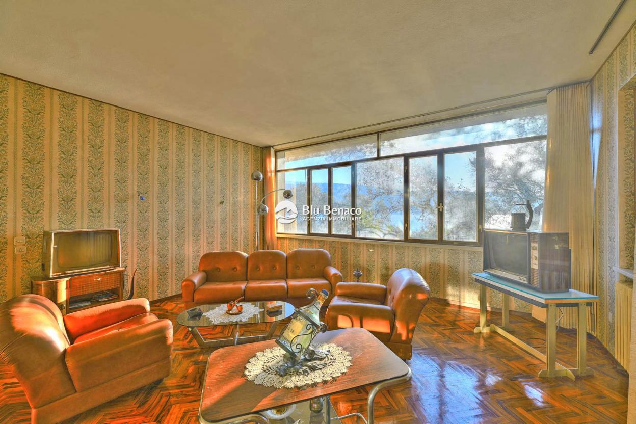 Villa in Gargnano zu verkaufen