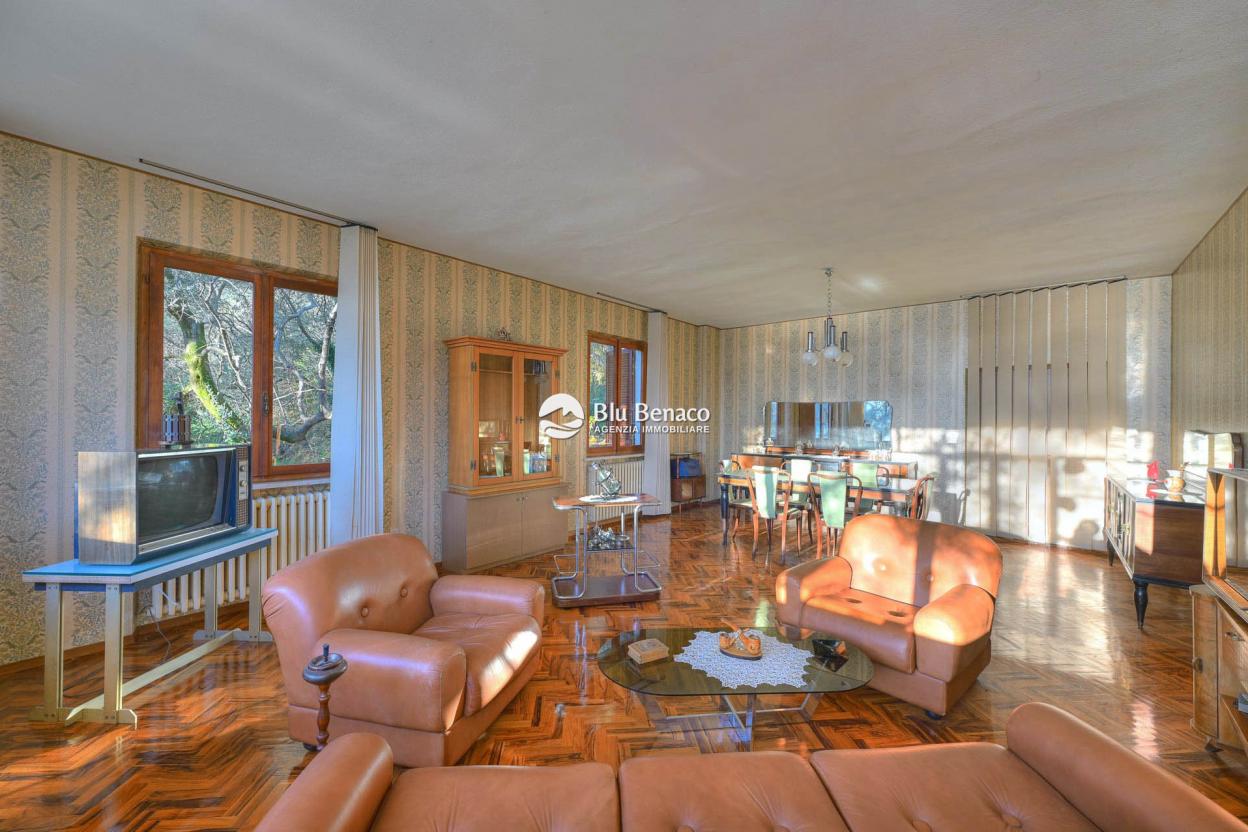 Villa in Gargnano zu verkaufen