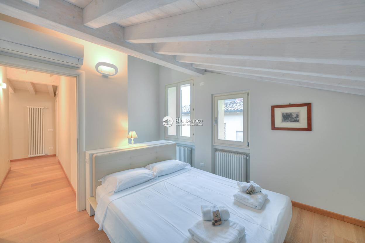 Penthouse zu verkaufen in Maderno