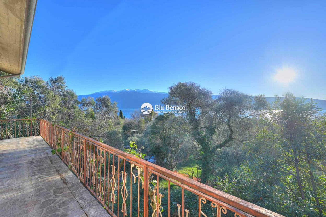 Villa in Gargnano zu verkaufen