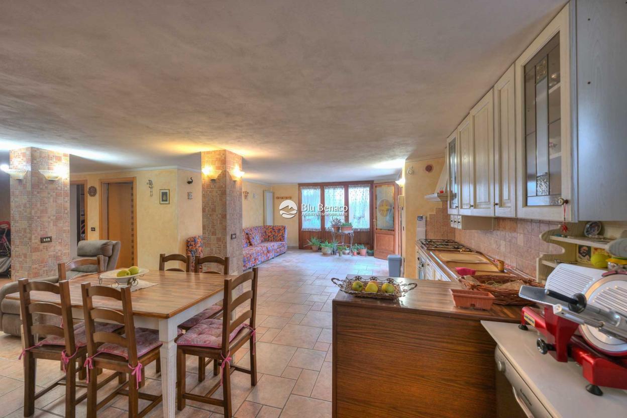 Villa singola in vendita a Roè Volciano 