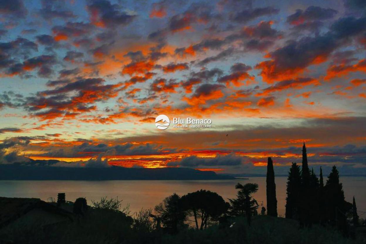 Stupenda villa in vendita a Monte Maderno