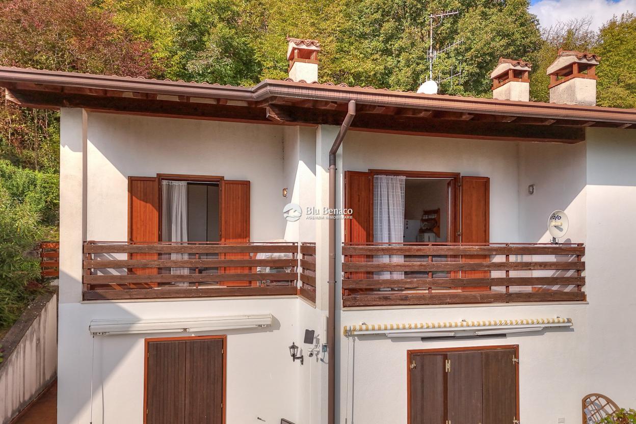 Lake-view apartment for sale in Tignale Lake-view apartment for sale in Tignale