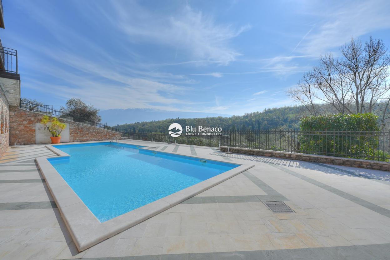 Wonderful studio in residence with pool