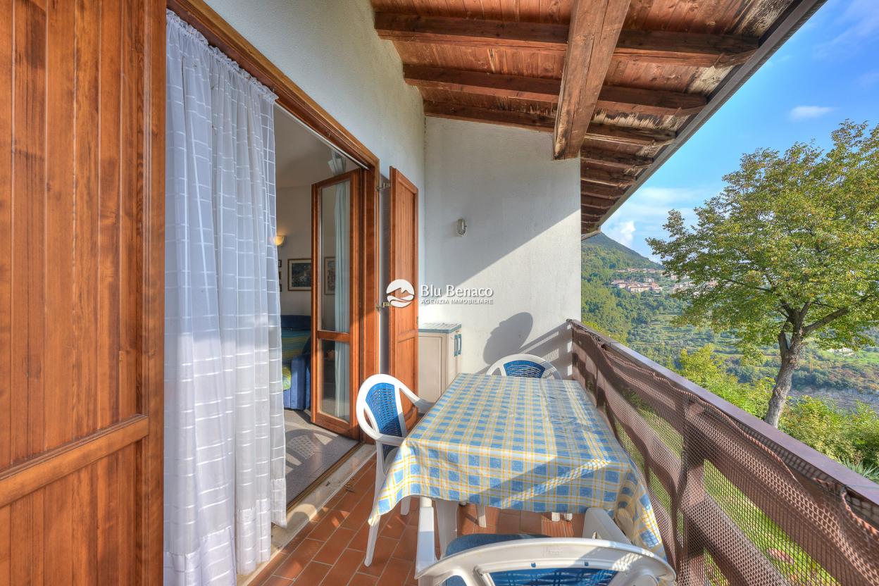 Lake-view apartment for sale in Tignale Lake-view apartment for sale in Tignale