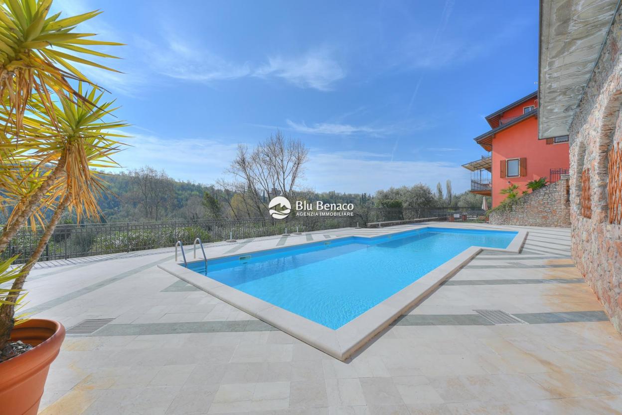 Wonderful studio in residence with pool