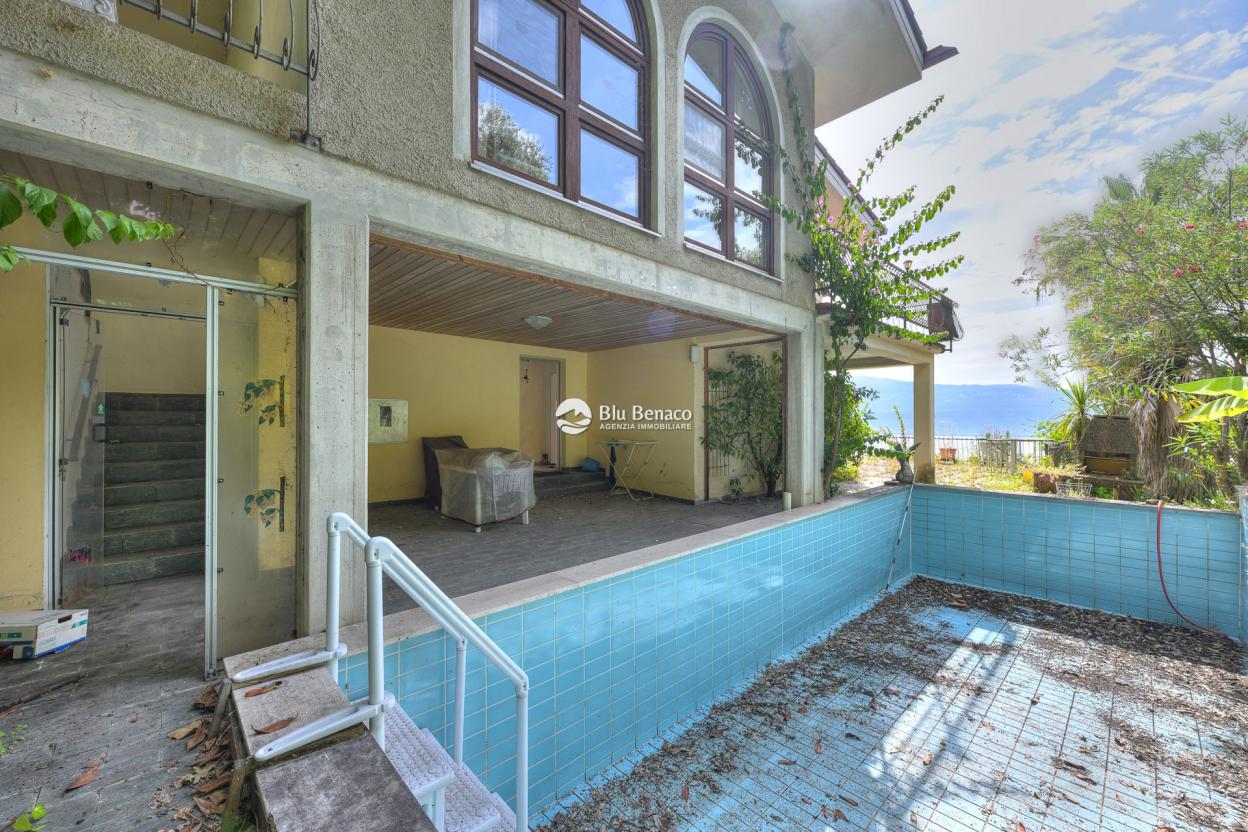 Villa in vendita a Cabiana