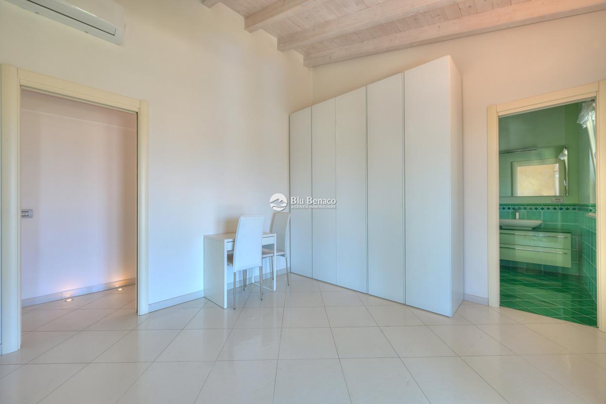 Villa zu verkaufen in Polpenazze del Garda