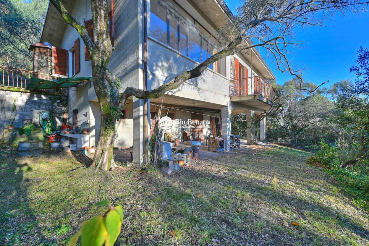 Villa in Gargnano zu verkaufen