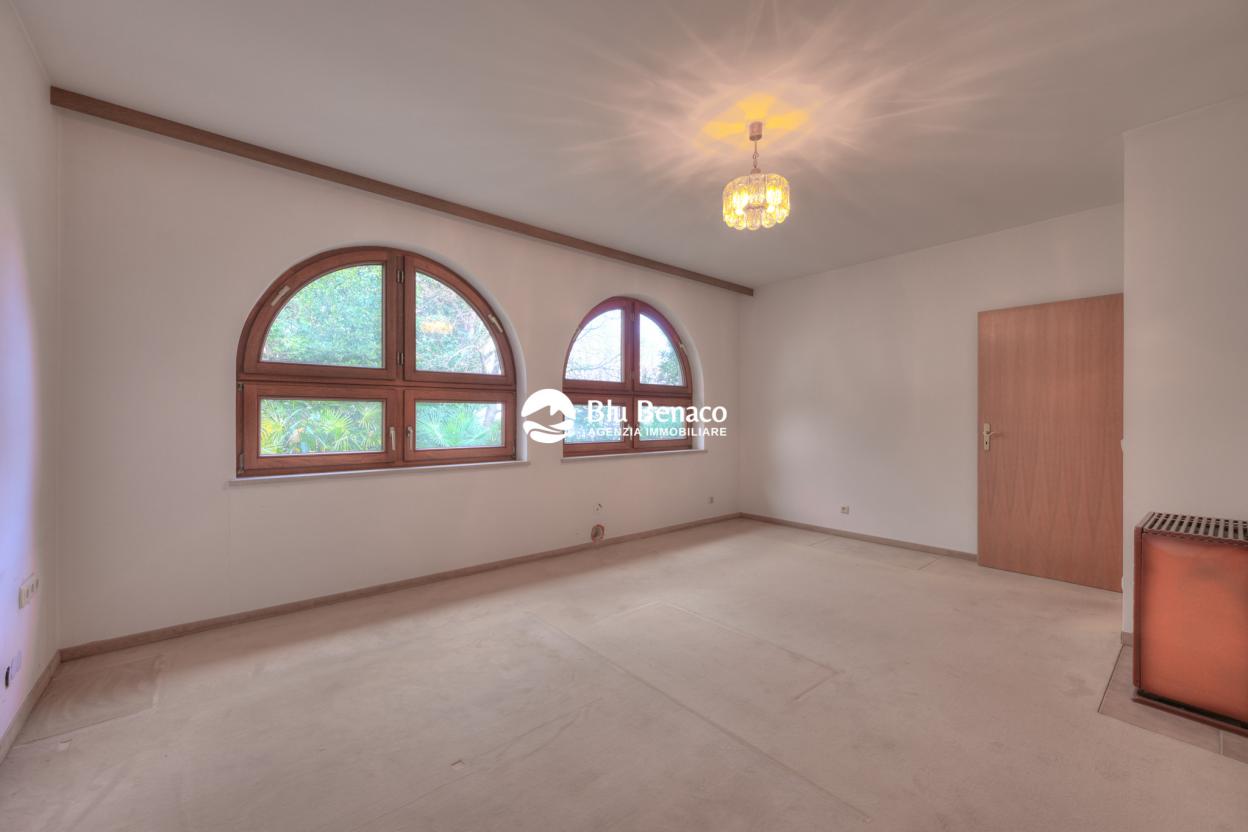 Villa for sale in Cabiana