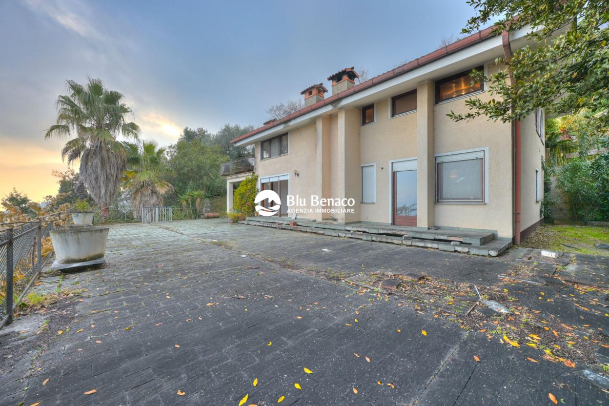 Villa for sale in Cabiana