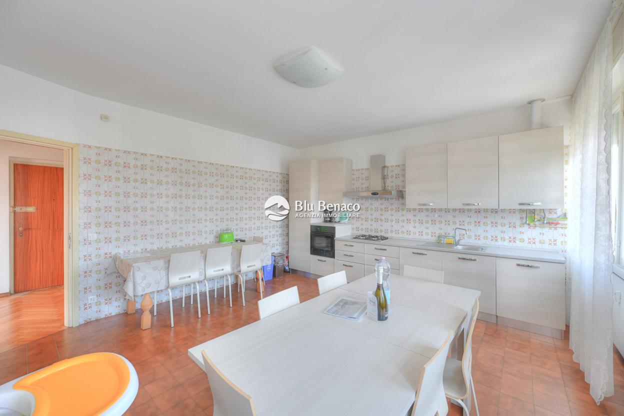Four room apartment in Maderno