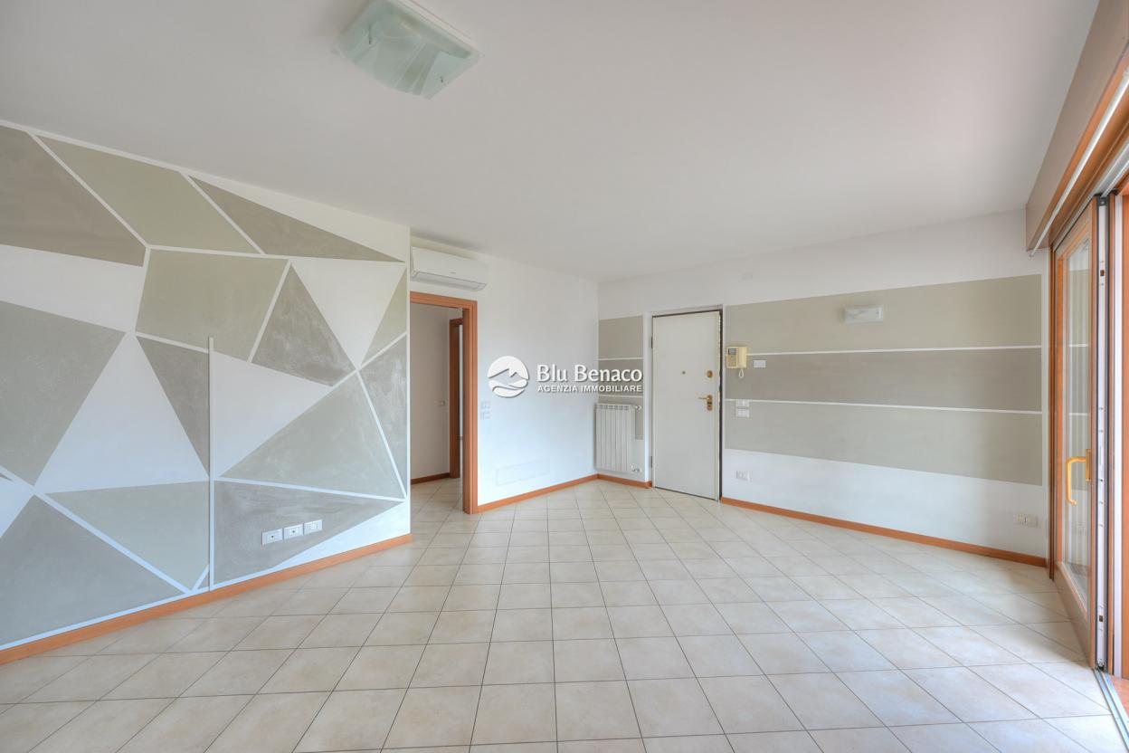 Three-room apartment for sale in Toscolano