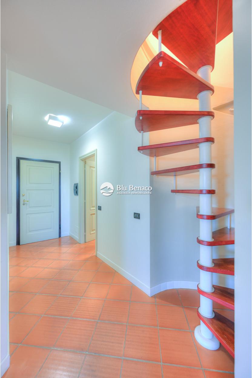 Penthouse for sale with stunning lake view in Salò