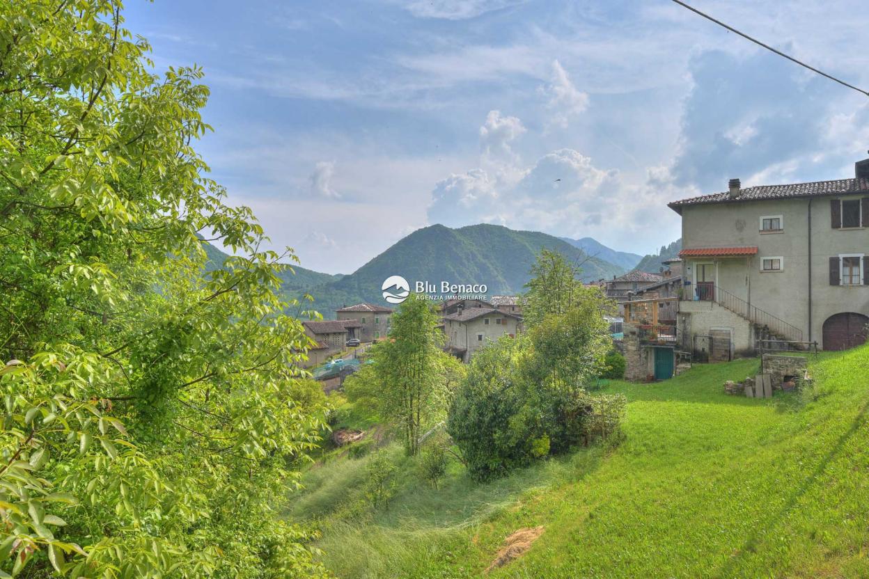 Terracielo in vendita alla Costa frazione di Gargnano 