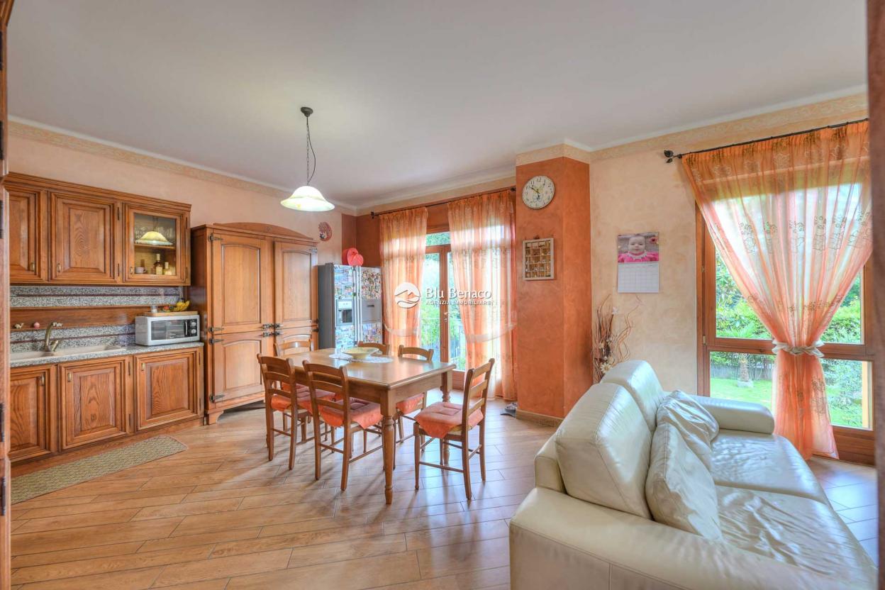 Villa singola in vendita a Roè Volciano 