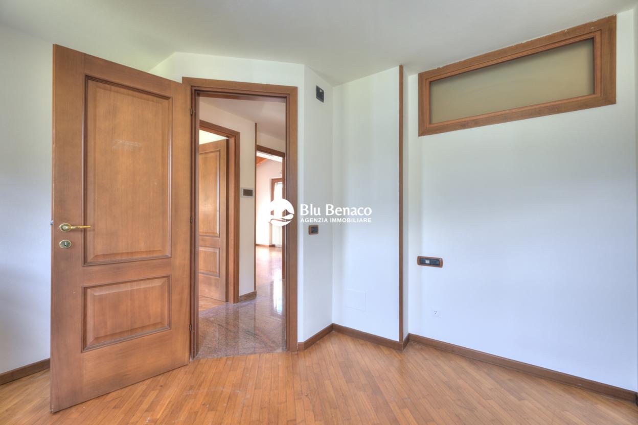 villa indipendente, in vendita roè volciano