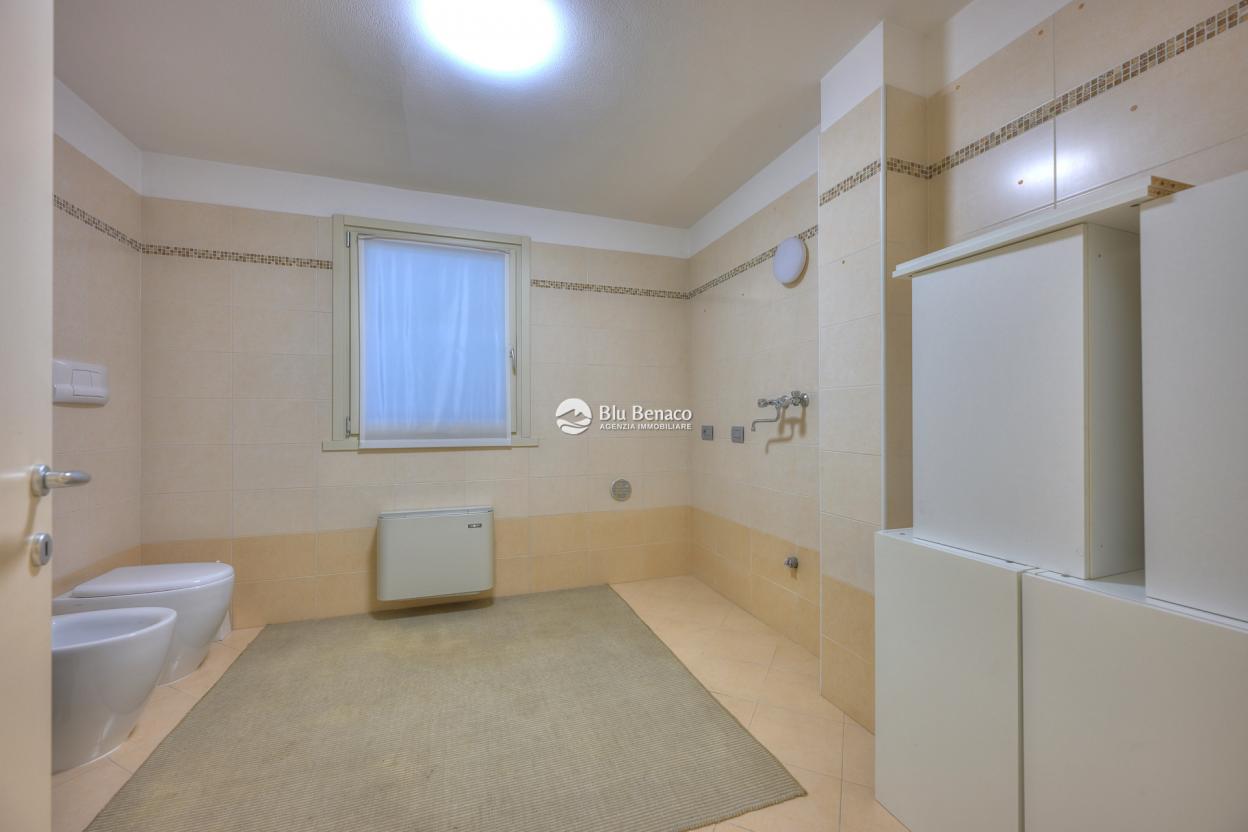 Villa zu verkaufen in Polpenazze del Garda