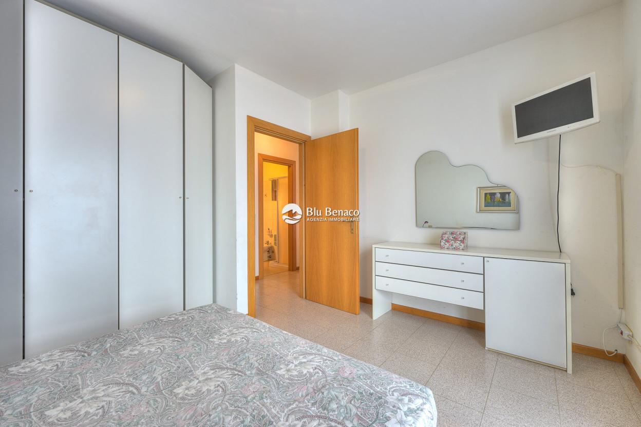 Lake-view apartment for sale in Tignale Lake-view apartment for sale in Tignale