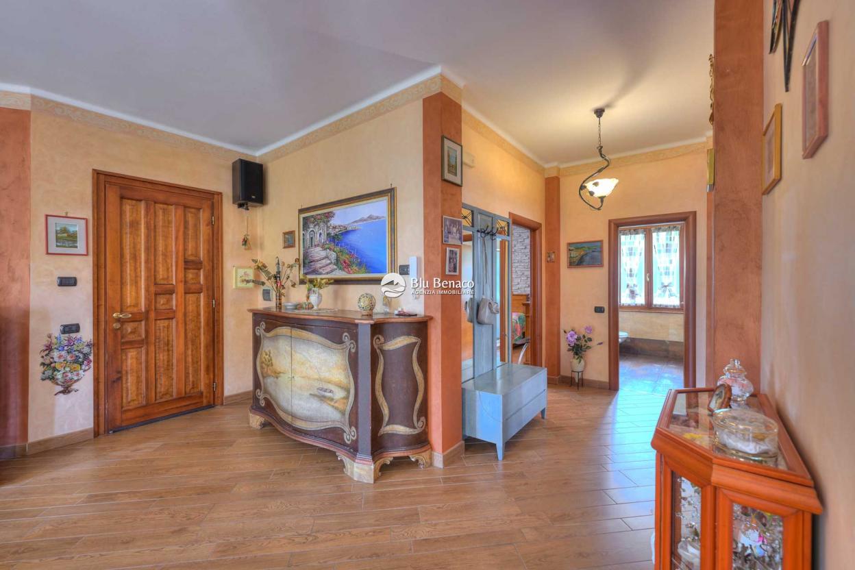 Villa singola in vendita a Roè Volciano 