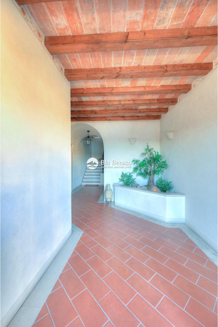 Penthouse for sale with stunning lake view in Salò