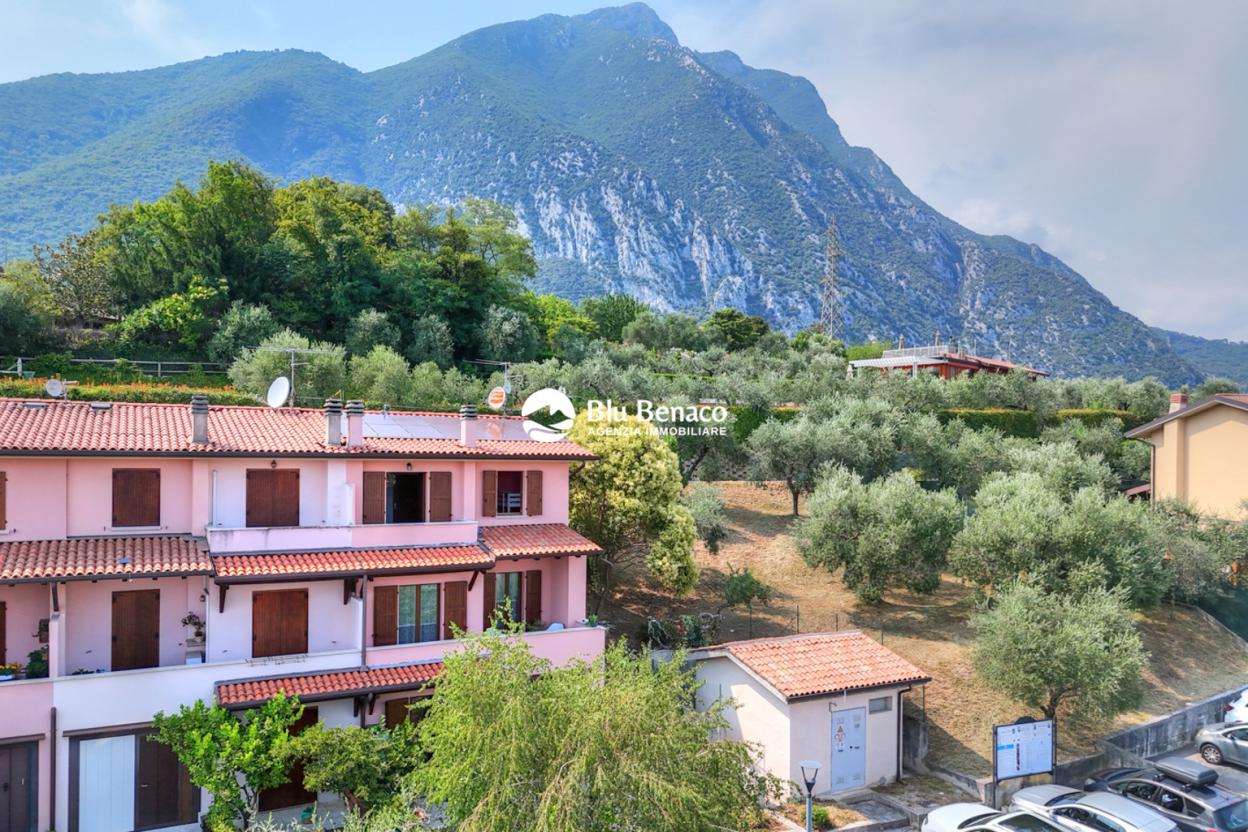 Villetta di testa in vendita a Gaino