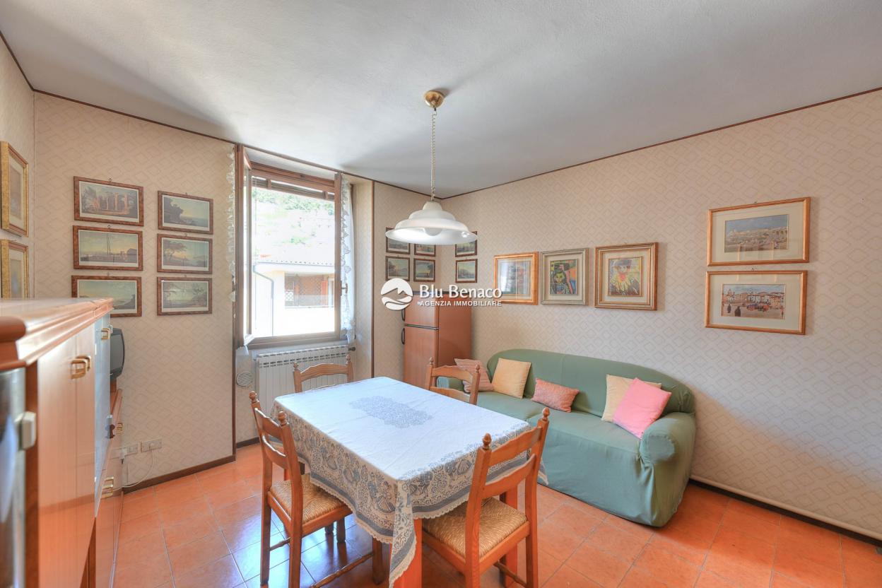Two-room apartment for sale in Toscolano
