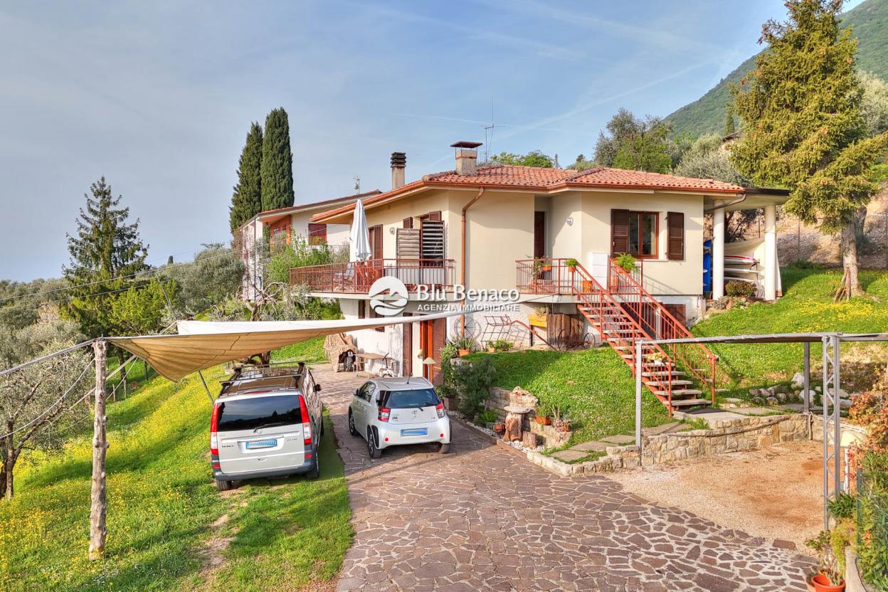 Villa indipendente con vista panoramica a Montemaderno