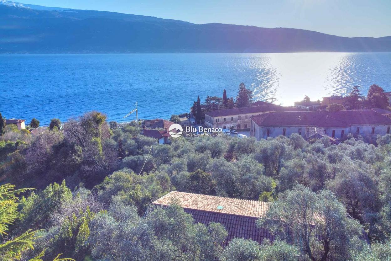 Villa in Gargnano zu verkaufen