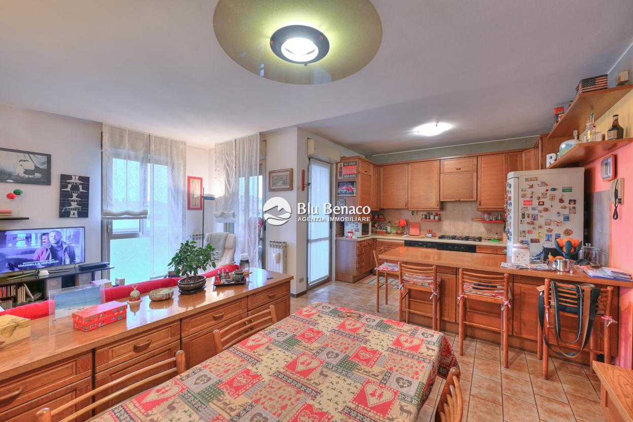 Four-room apartment for sale in Toscolano