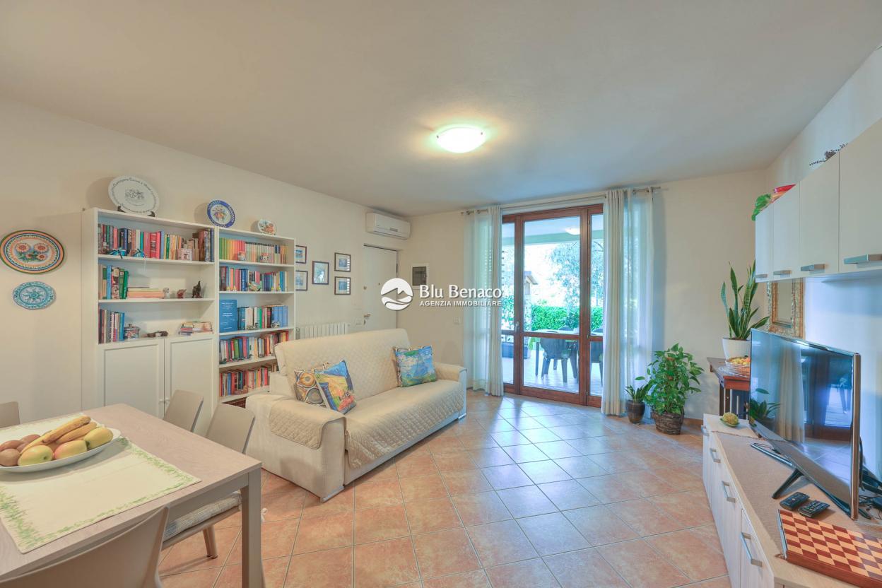 Holiday home for rent near the lake