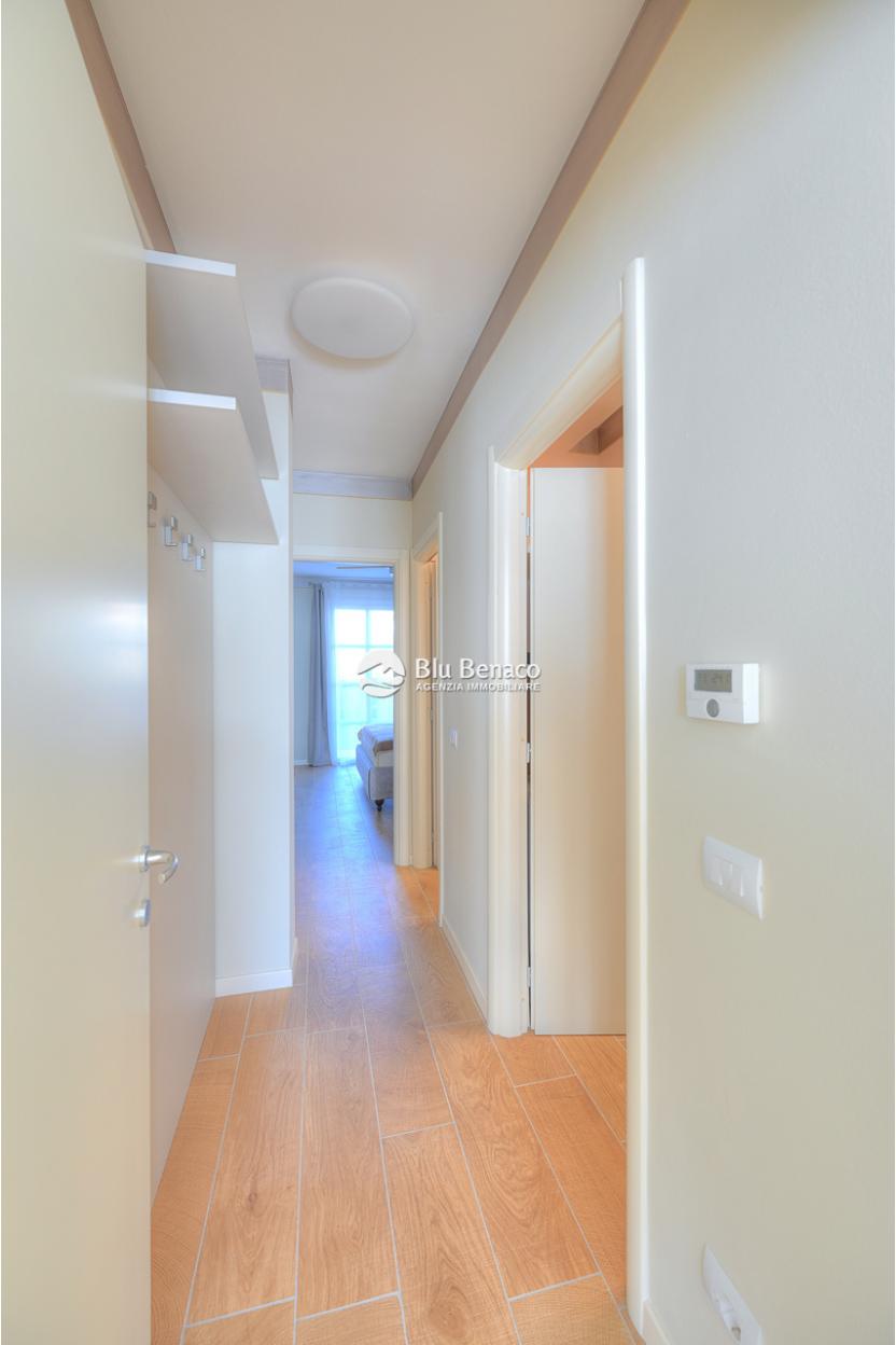 Three-room apartment for sale in Maderno